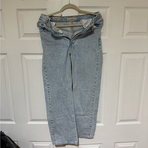 Levi's Light Blue Straight Leg Jeans - Women's